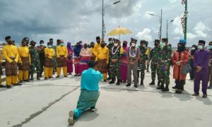 Silat Khas Melayu Lingga Sambut Kedatangan Brigjen TNI Doni Hutabarat